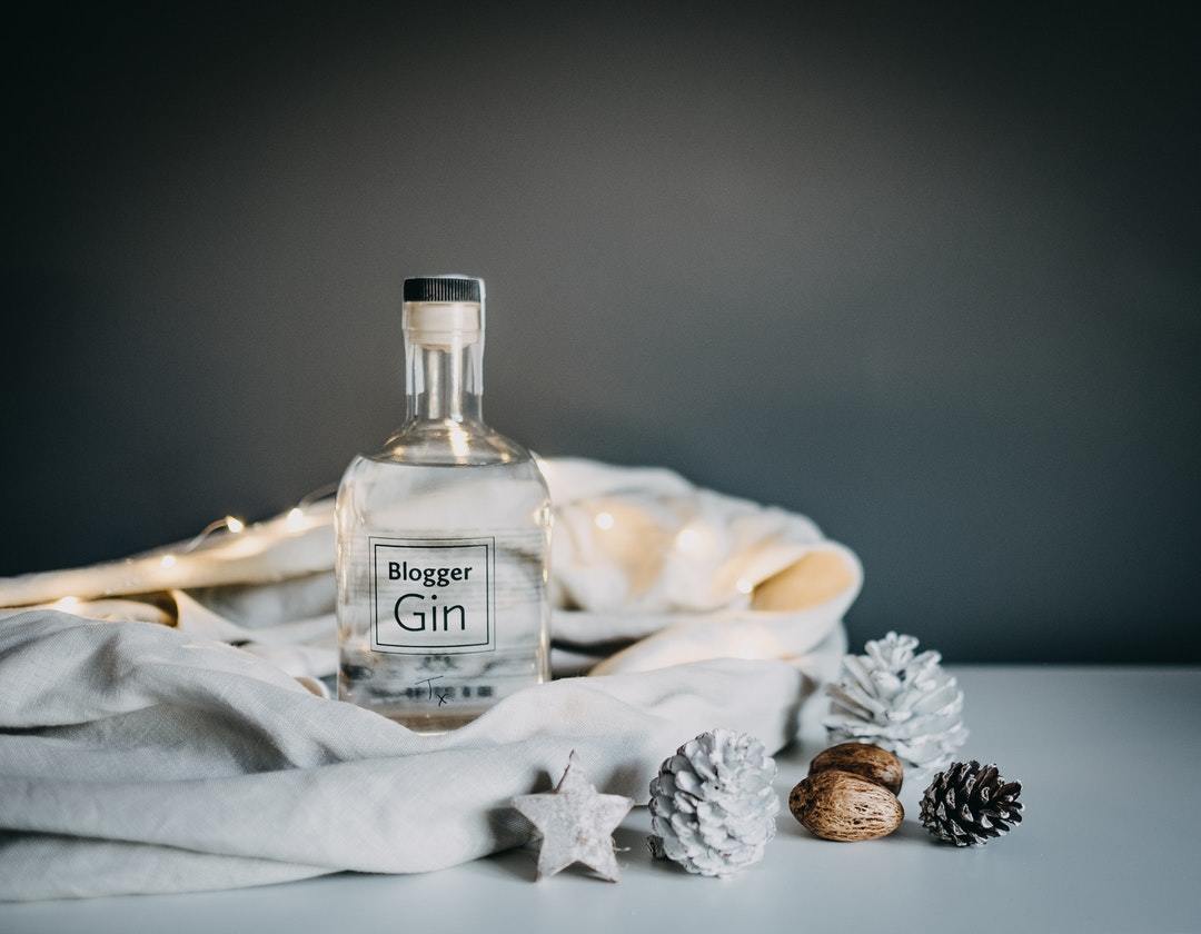 ジントニックのレシピ ボンベイサファイア タンカレーの味 違い ソルト