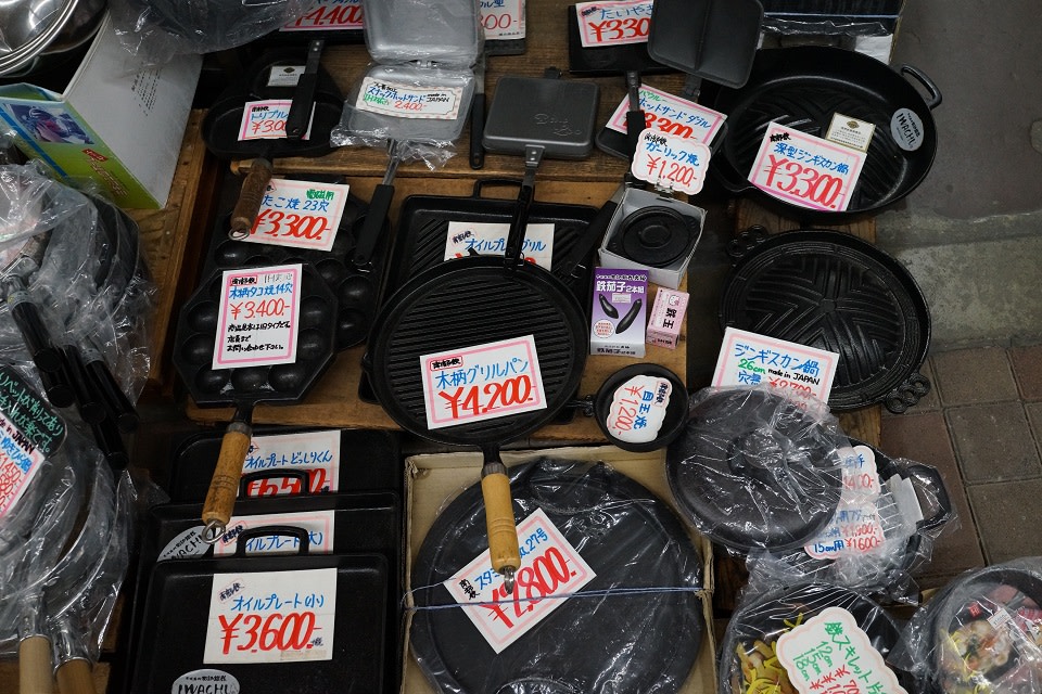 かっぱ橋道具街を解説 おすすめ包丁 食品サンプル 食器 ソルト