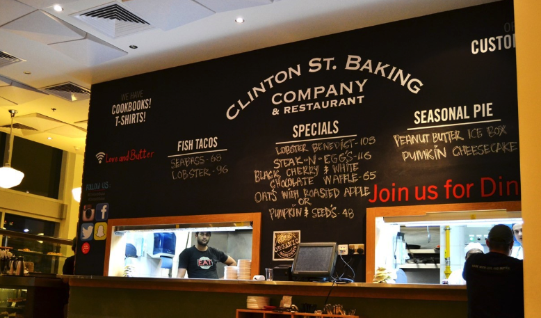 黒板アートとチョークを使ったおしゃれなメニュー 看板 Popの書き方 ソルト