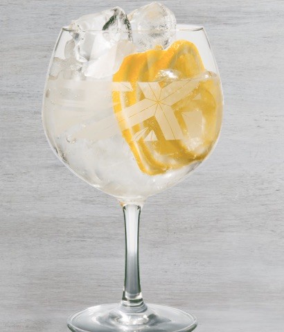 ジントニックのレシピ ボンベイサファイア タンカレーの味 違い ソルト